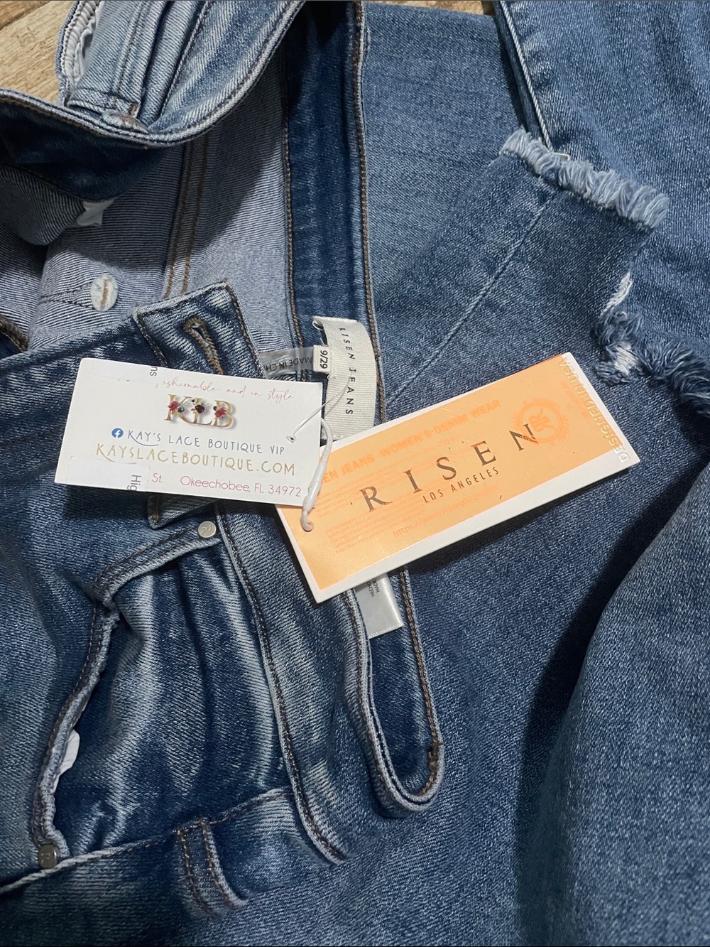Risen High-Rise Wide Leg Jeans in Blue Wash - Picture 6 of 6